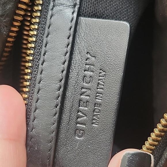 SOLD!Original Givenchy Pandora - Picture 15 of 16